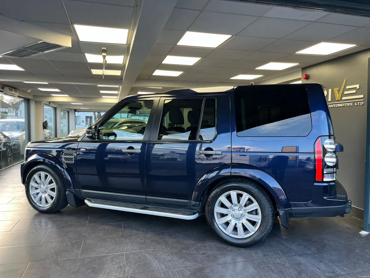 Land Rover Discovery 2016***5 Seat Business *** - Image 4