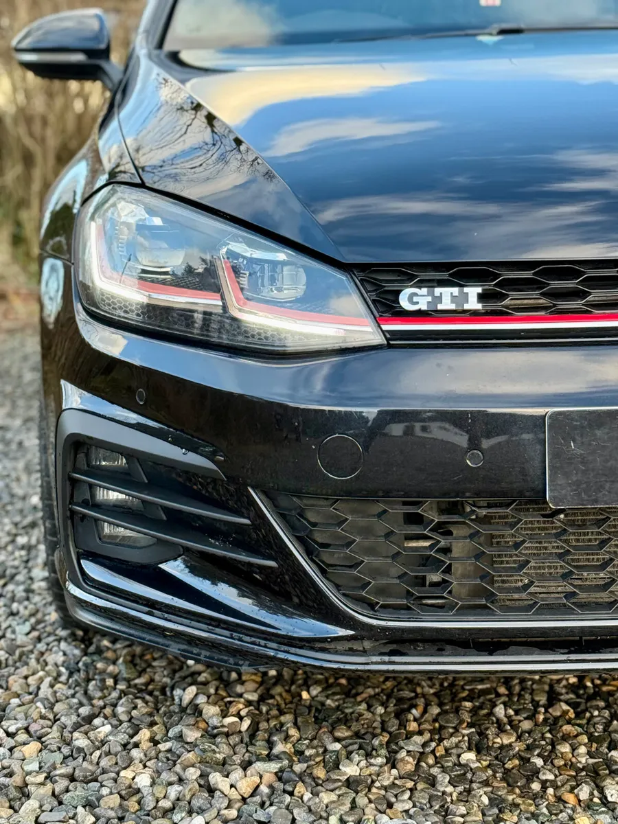 2018 Volkswagen Golf GTI 2.0 TSI 245hp Dsg Auto - Image 3