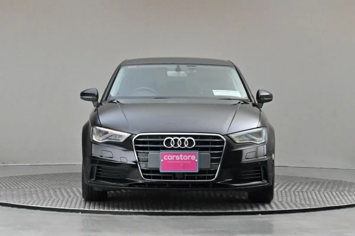 Audi A3 1.4 TFSI S-TRONIC 5DR **FULL LEATHER**PARK - Image 2