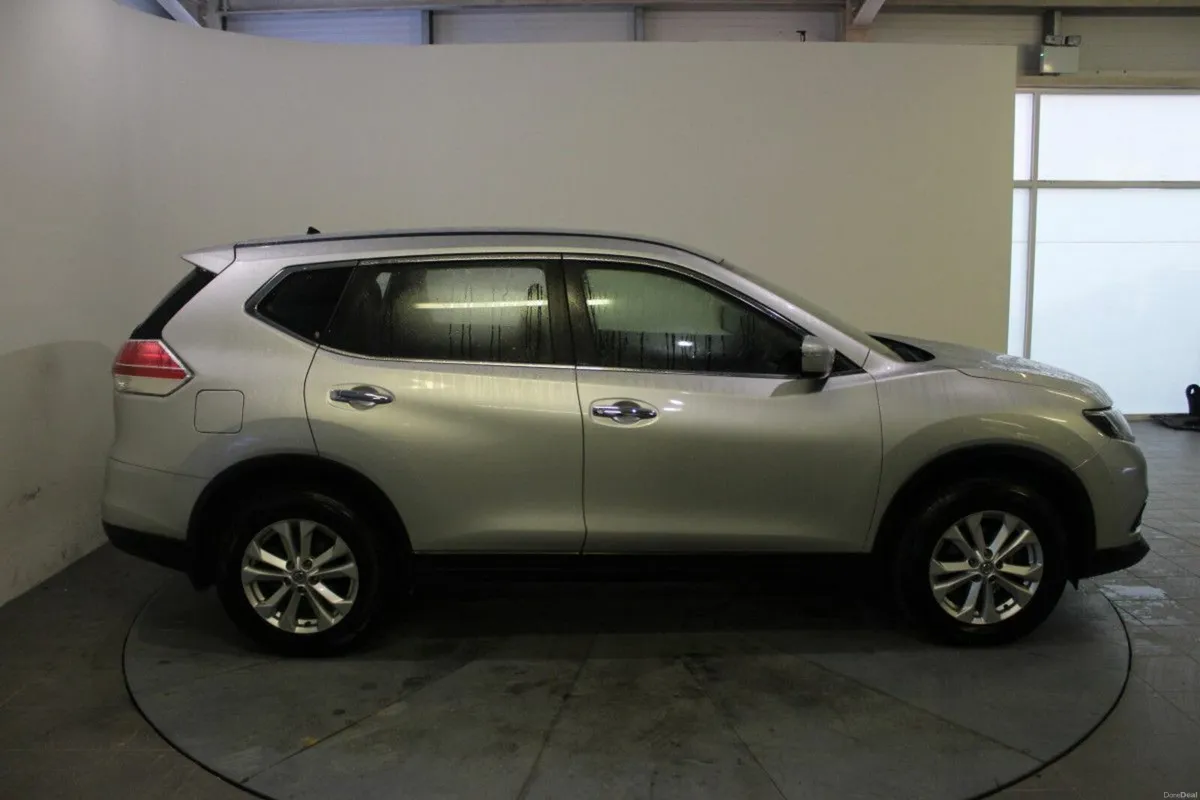 Nissan X-Trail 1.6d XE DSL E6 (5Seater) - Image 3