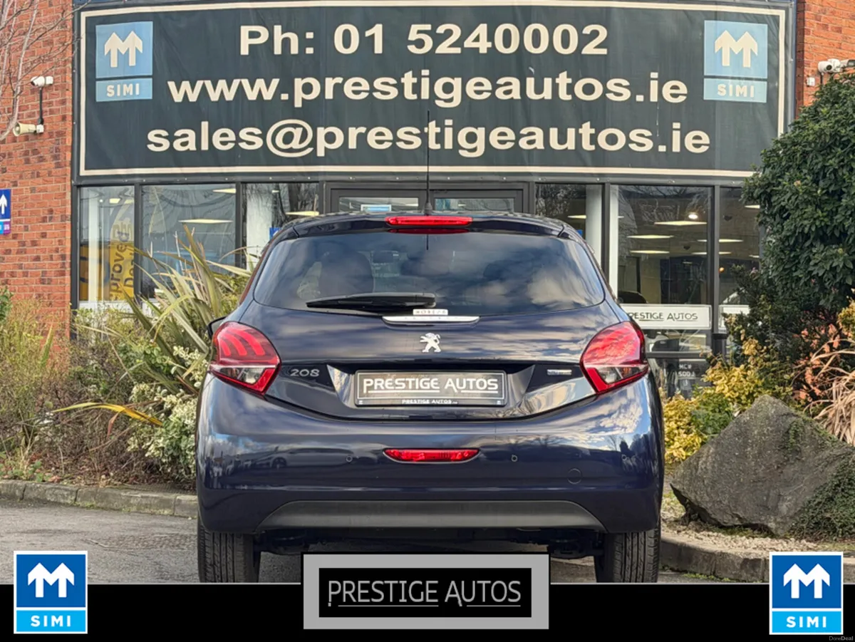 Peugeot 208 1.2 PETROL AUTO *CAR ID 15* - Image 5