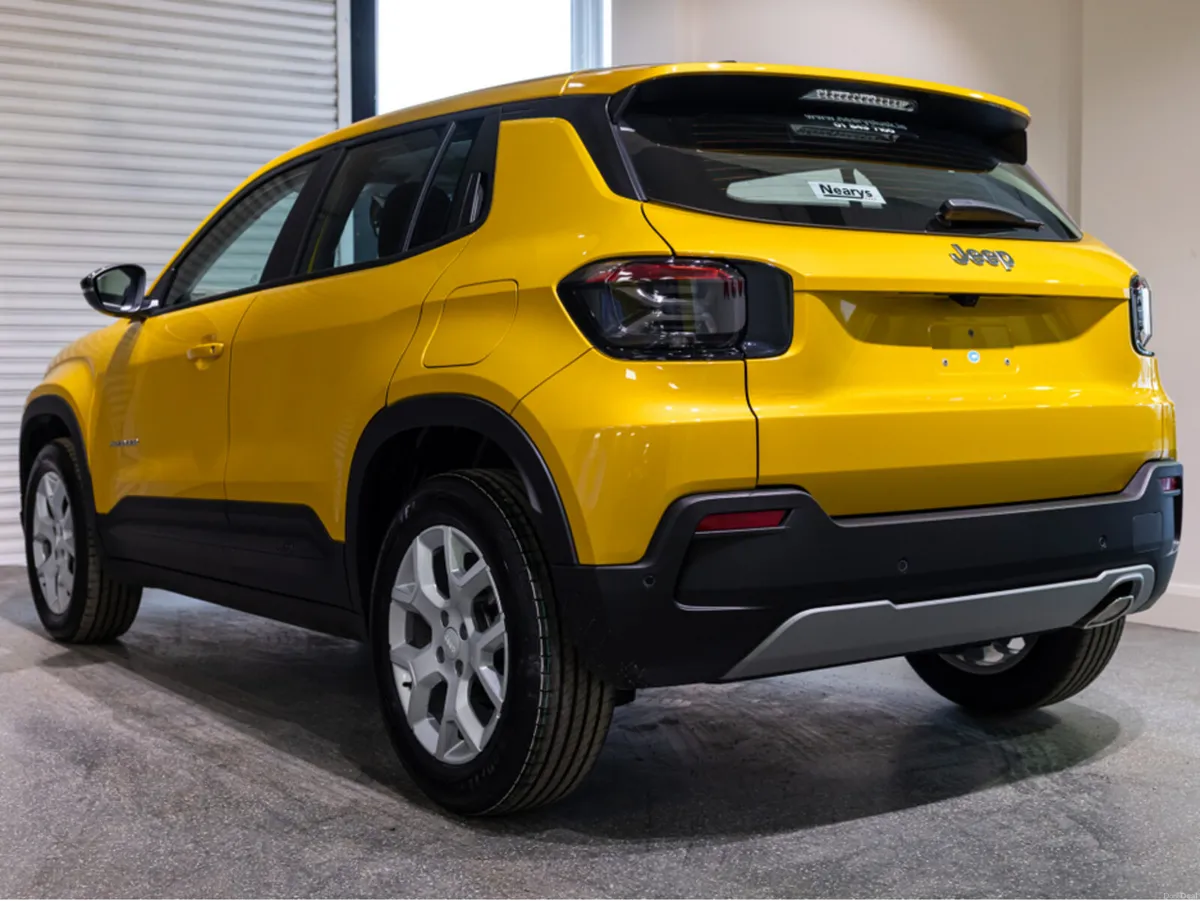 Jeep Avenger HYBRID ALTITUDE 1.2 AT - Image 6