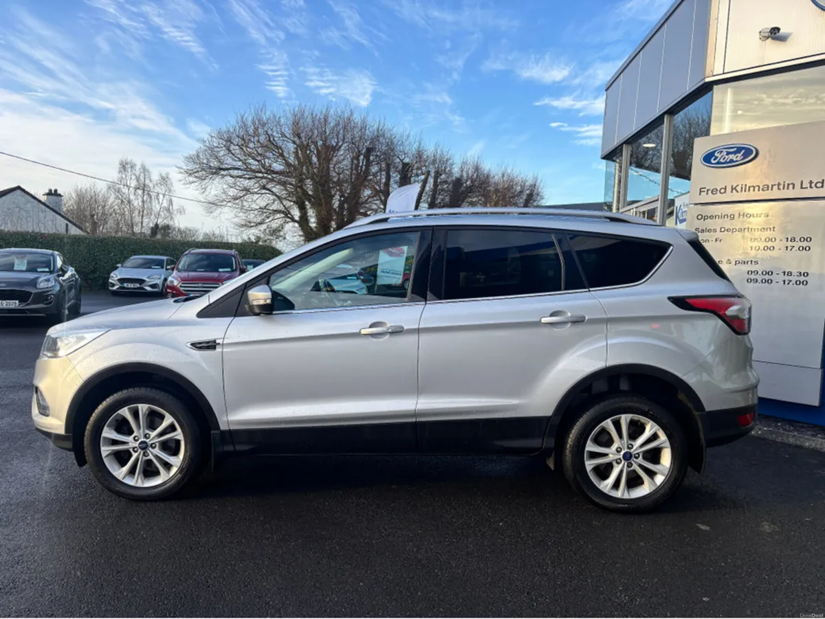 Ford Kuga TITANIUM 1.5 TDCI 120PS 4DR - Image 4