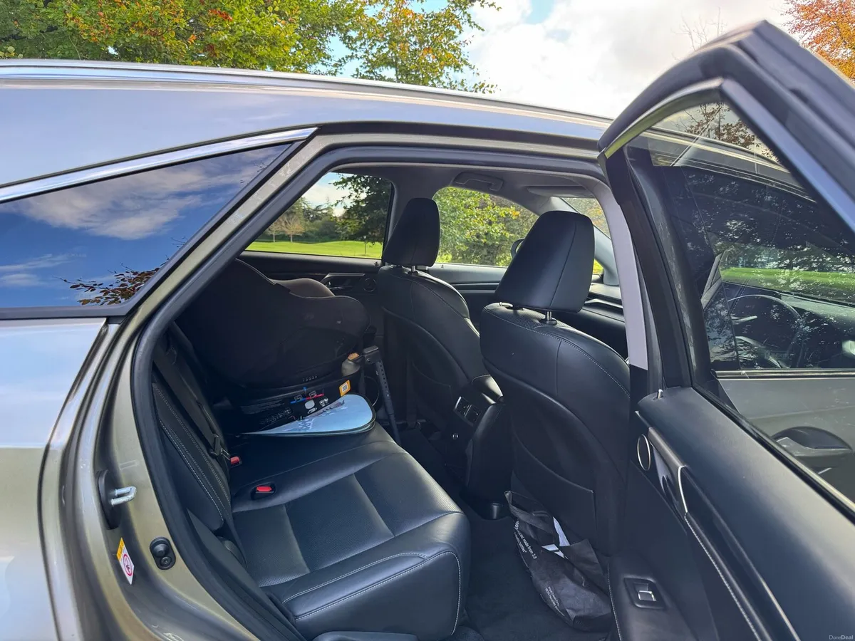 Lexus rx450h - Image 6