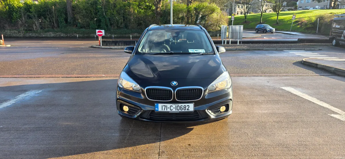 BMW 2-Series 7 Seater One Owner from new - Image 3