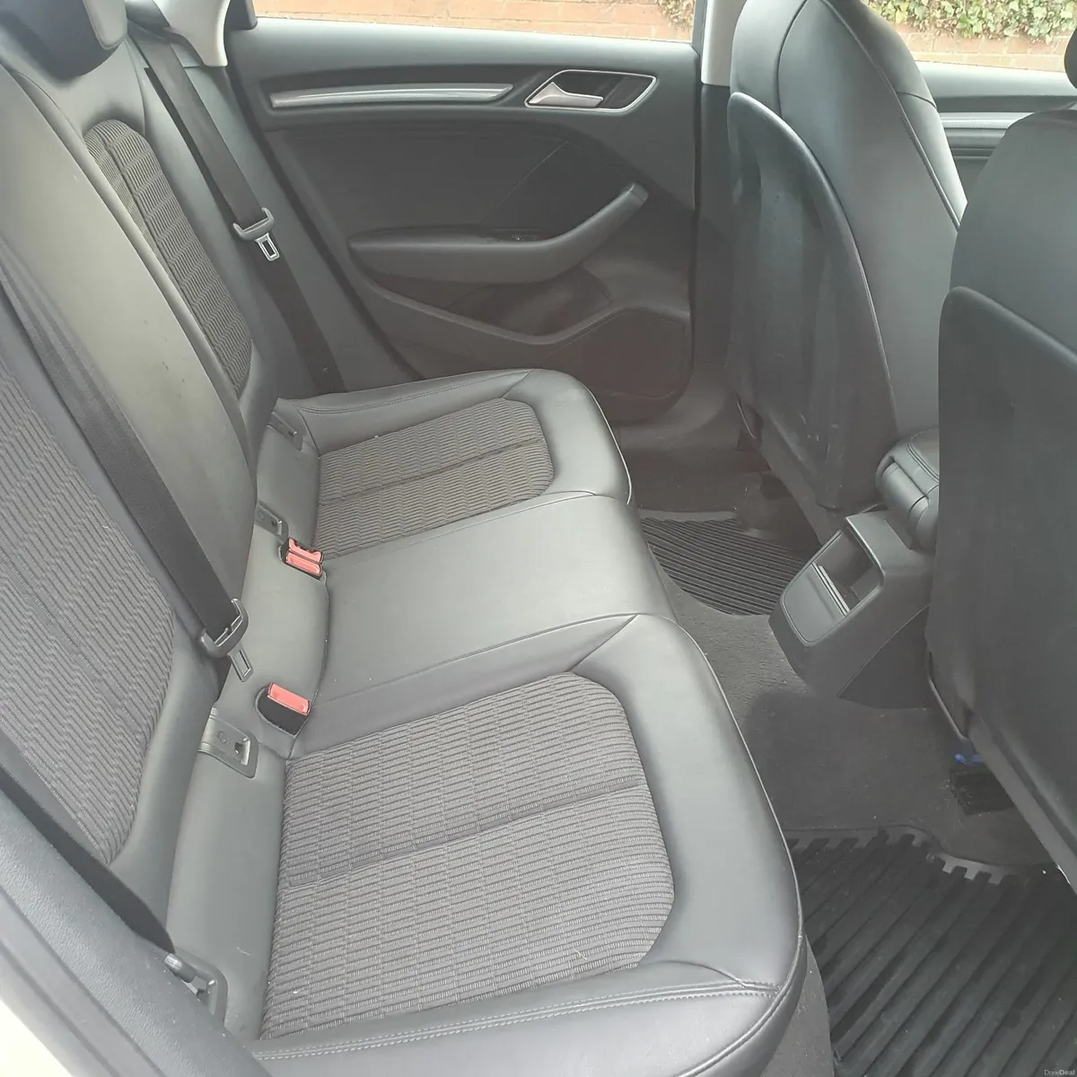 Audi A3 2015 - Image 4