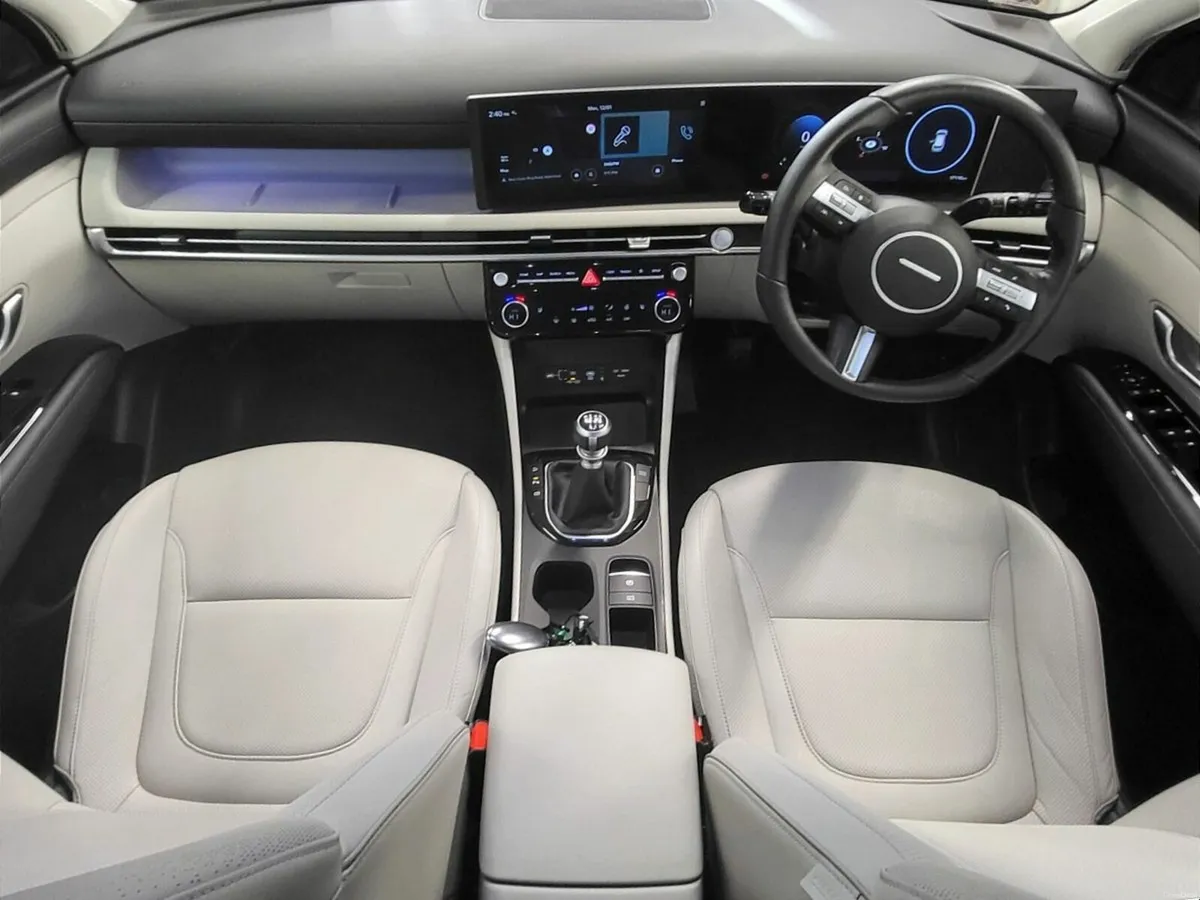 Hyundai Tucson Tucson FL Executive Plus  Finance f - Image 4