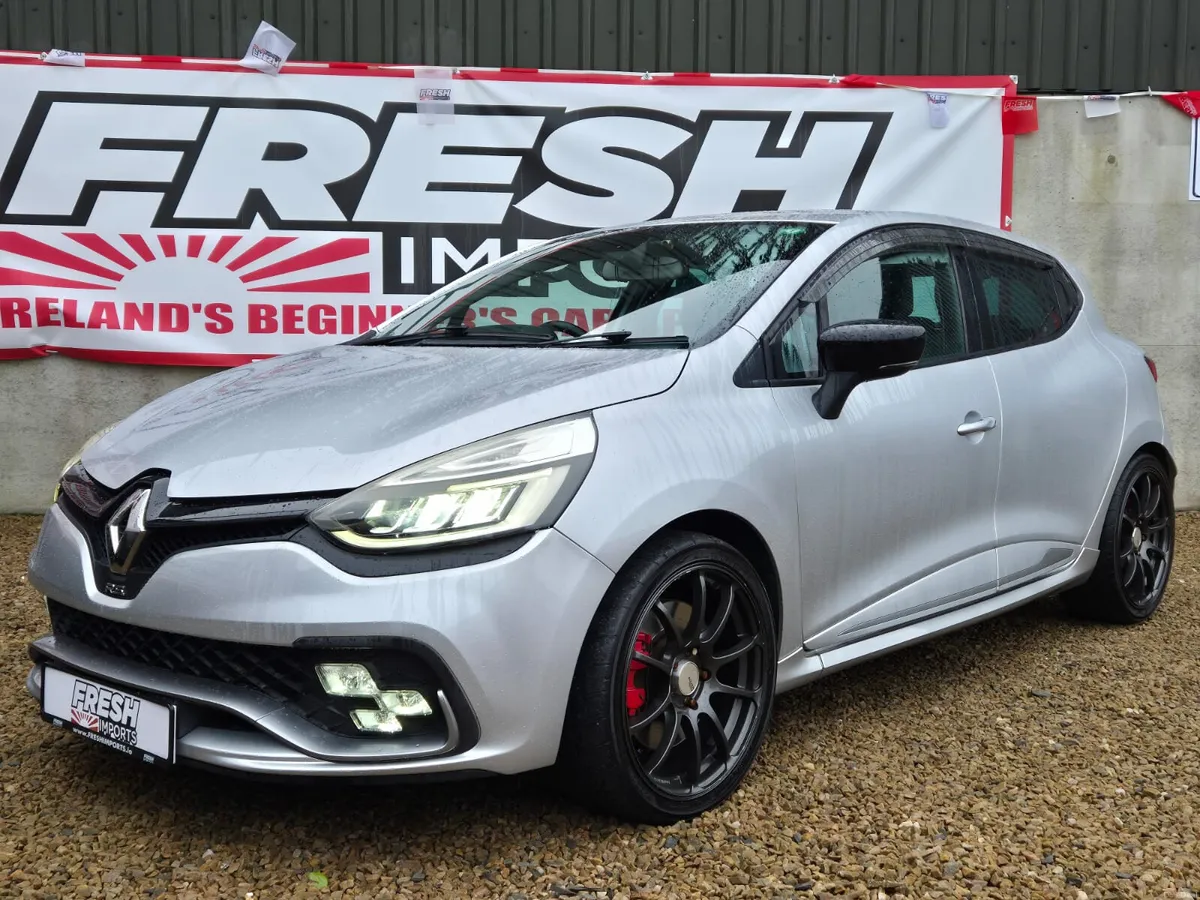 RENAULT CLIO RS  ***TOP SPEC TROPHY EDITION*** - Image 4
