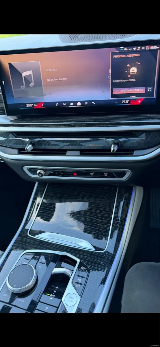 Bmw x5 50E 2024 Hugh spec . Pan roof - Image 4