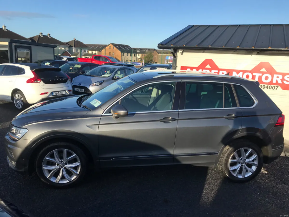 2018 Volkswagen Tiguan  2.0Tdi Highline - Image 2