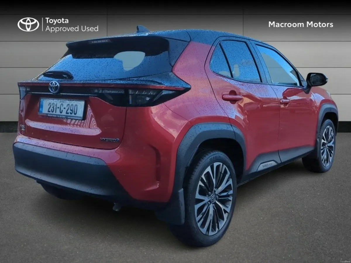 Toyota Yaris Cross FRESH SELECTION OF TRADE-INS YA - Image 2