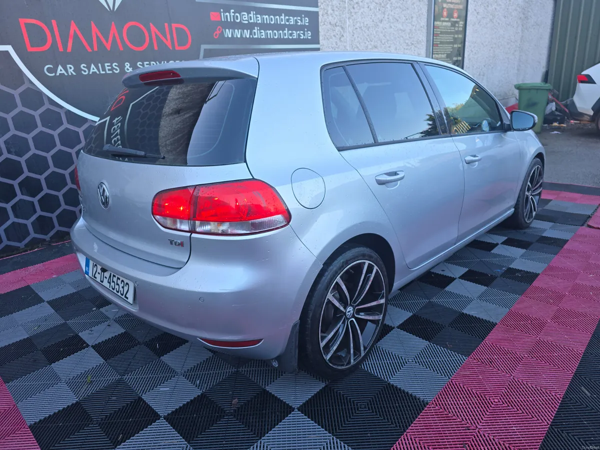 2012 VOLKSWAGEN GOLF - Image 2