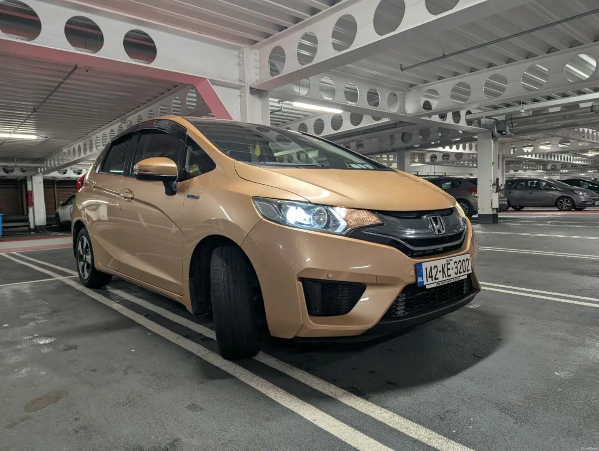 Honda Fit Hybrid - Image 3