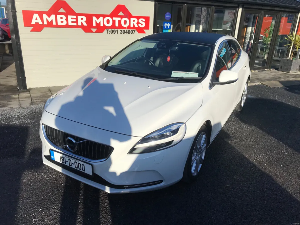 2018 VOLVO V40 AUTOMATIC TURBO DIESEL - Image 3