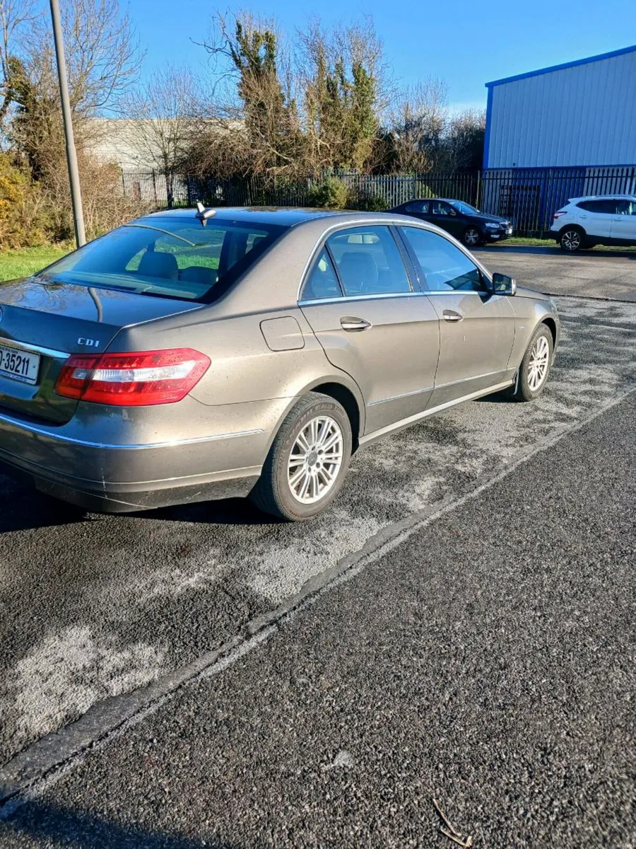 2010 Mercedes E Class 2.1 CDI - Image 4