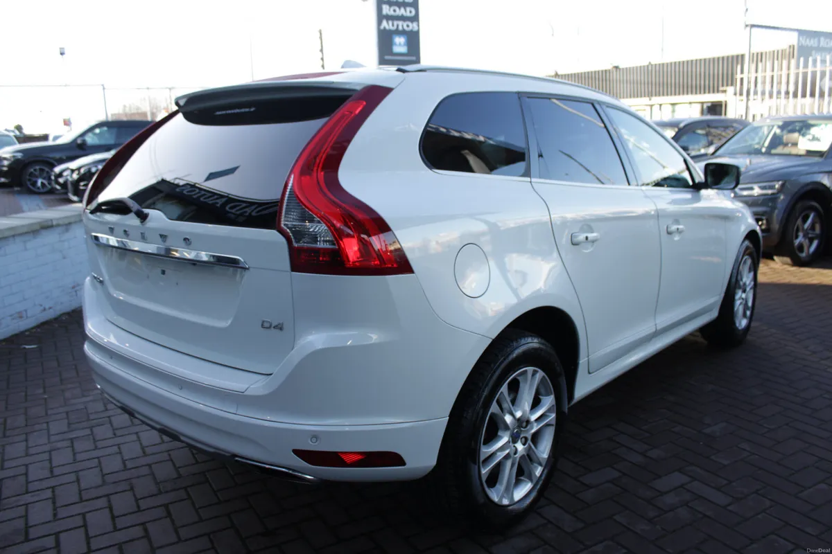 2.0D4 SE LUXURY 5DR ESTATE AUTOMATIC WITH FULL TAN - Image 4