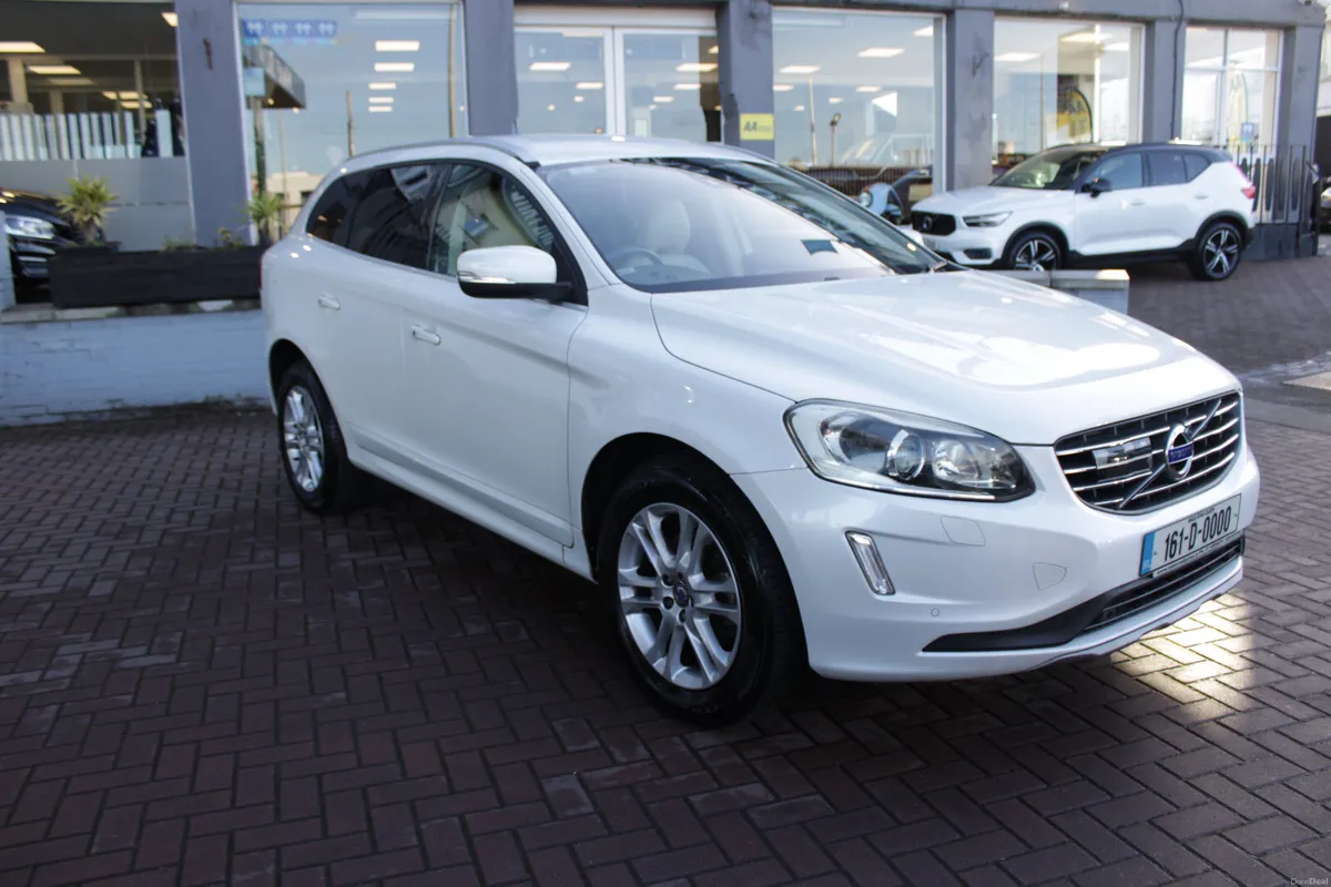 2.0D4 SE LUXURY 5DR ESTATE AUTOMATIC WITH FULL TAN - Image 1