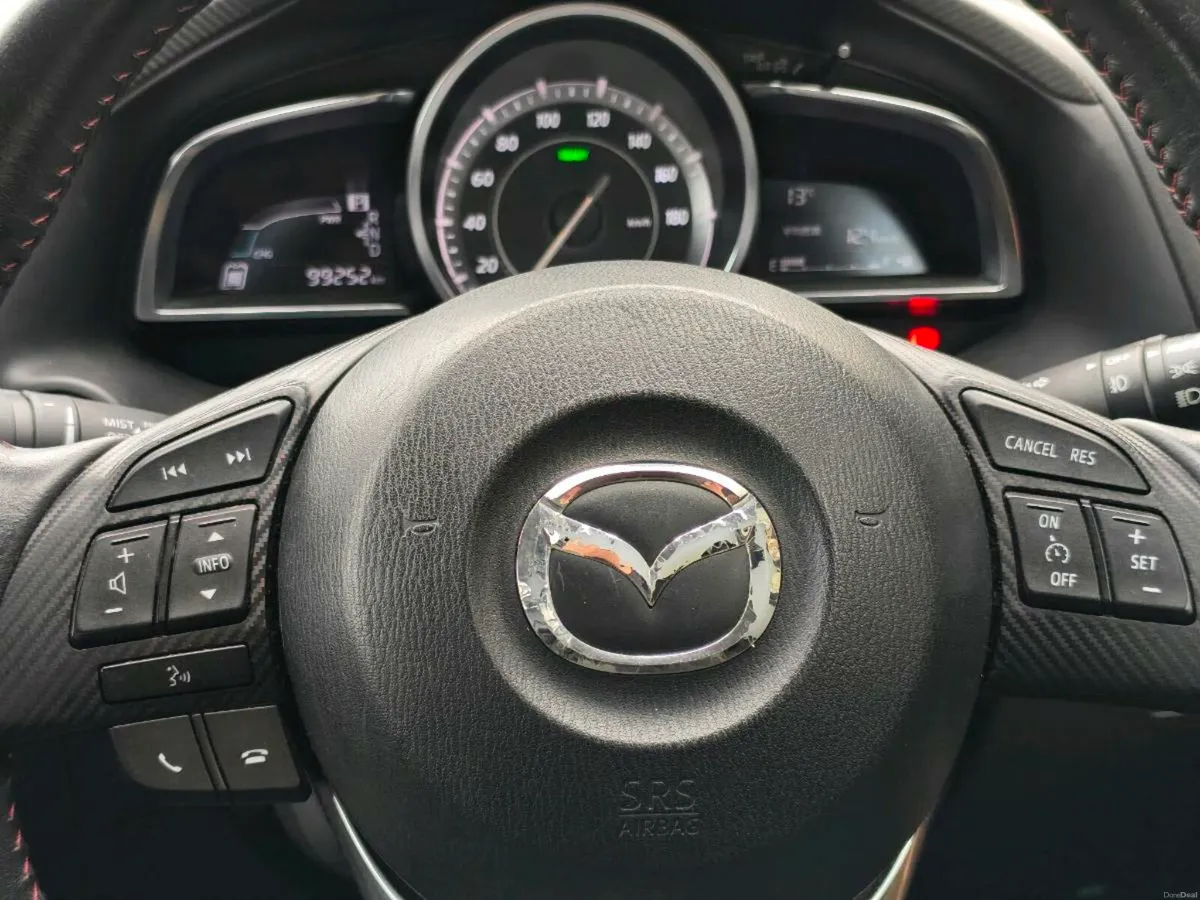 MAZDA AXELA HYBRID - Image 6