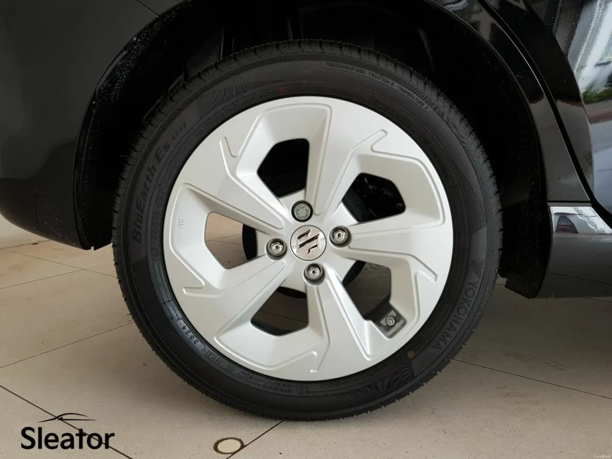 Suzuki Swift Motion - Image 4