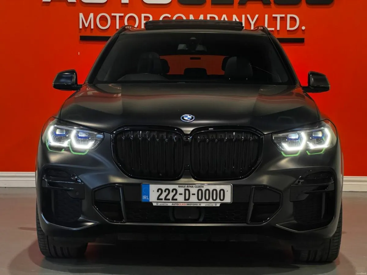 BMW X5 XDRIVE45E M SPORT BLACK VERMILION EDITION # - Image 3