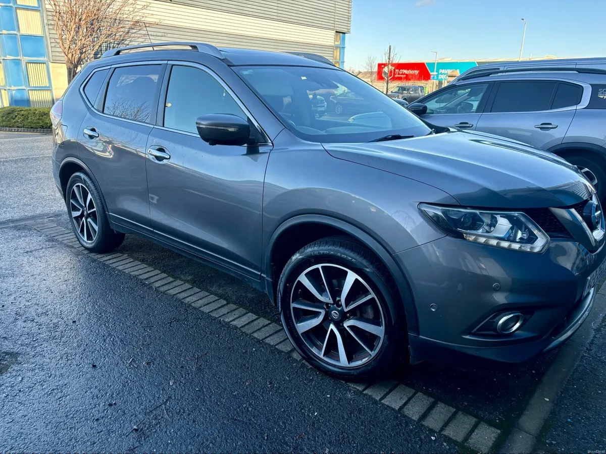 Nissan X-Trail 2014 - 7 Seater - Image 1