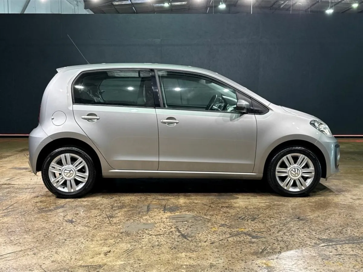 Volkswagen up! COMPACT HATCHBACK - AUTOMATIC 1.0L - Image 3