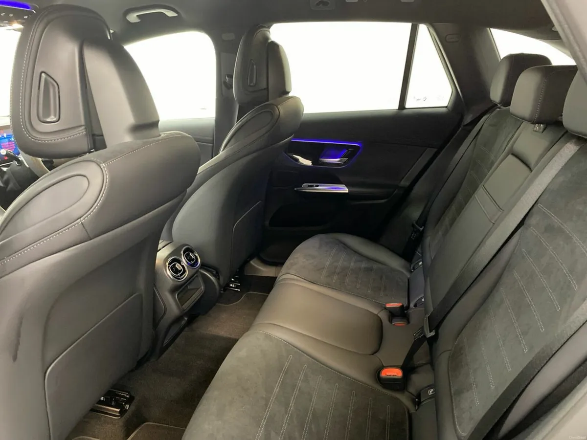 Mercedes-Benz GLC GLC 300 e URBAN EDITION E 4MATIC - Image 4