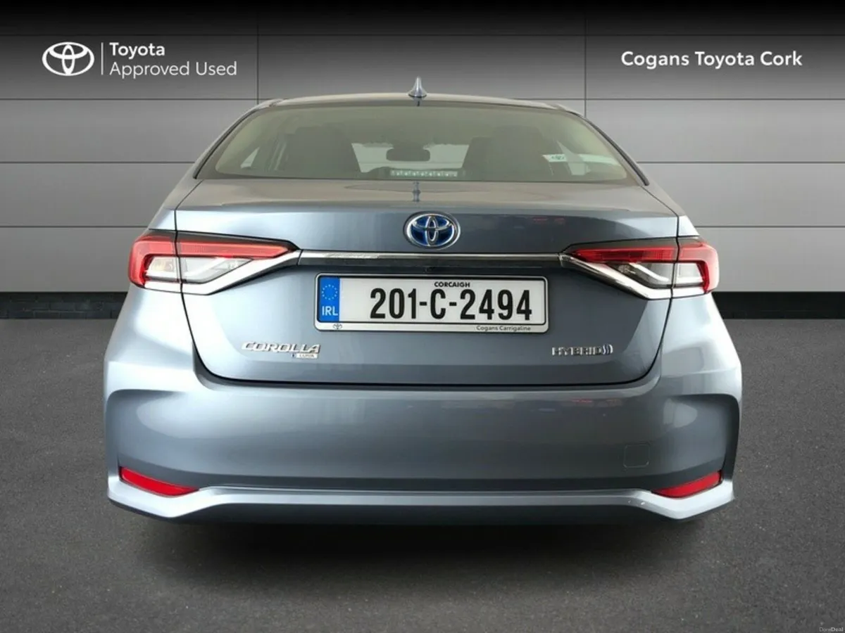Toyota Corolla COROLLA HYBRID LUNA SAL - Image 4