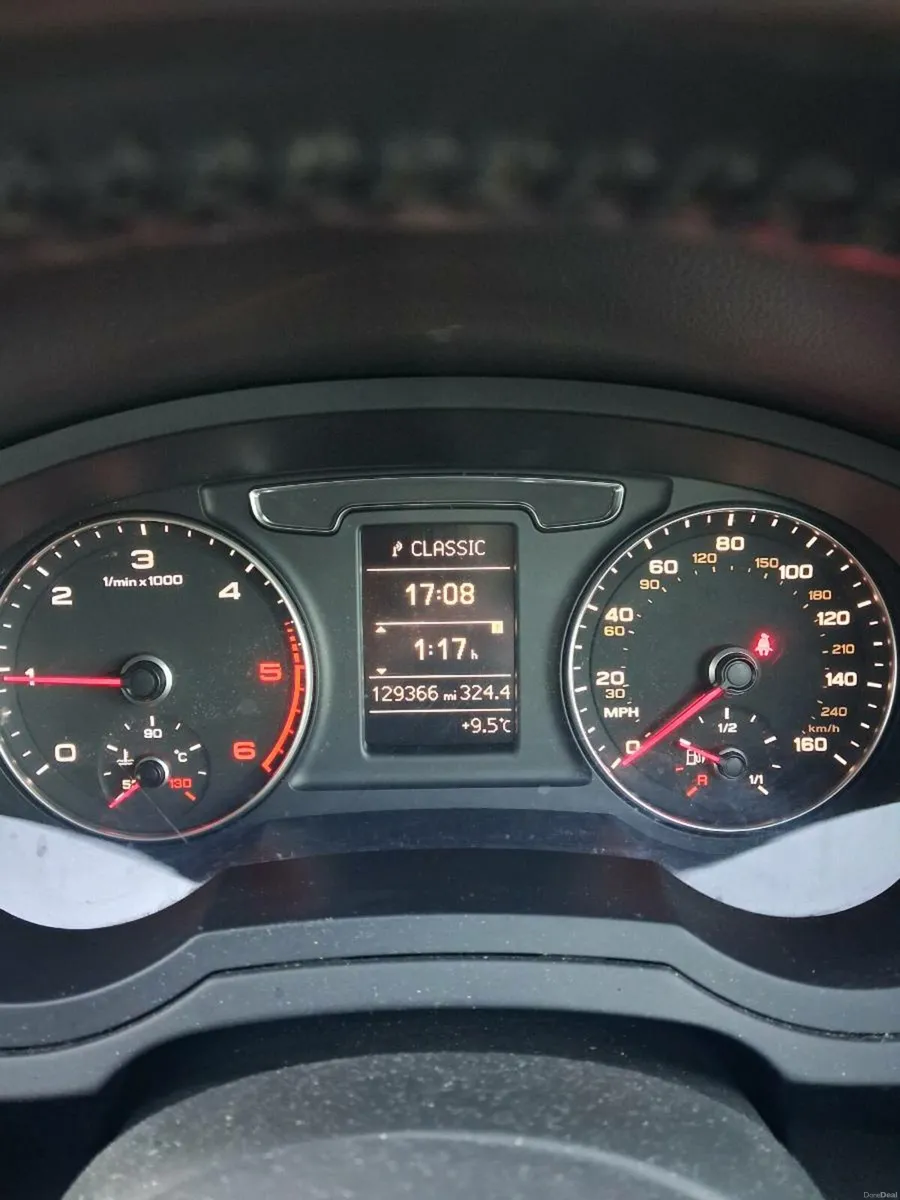 QUICK SALE PRICE DROP 2016 Audi Q3 2.0 TDI - Image 3