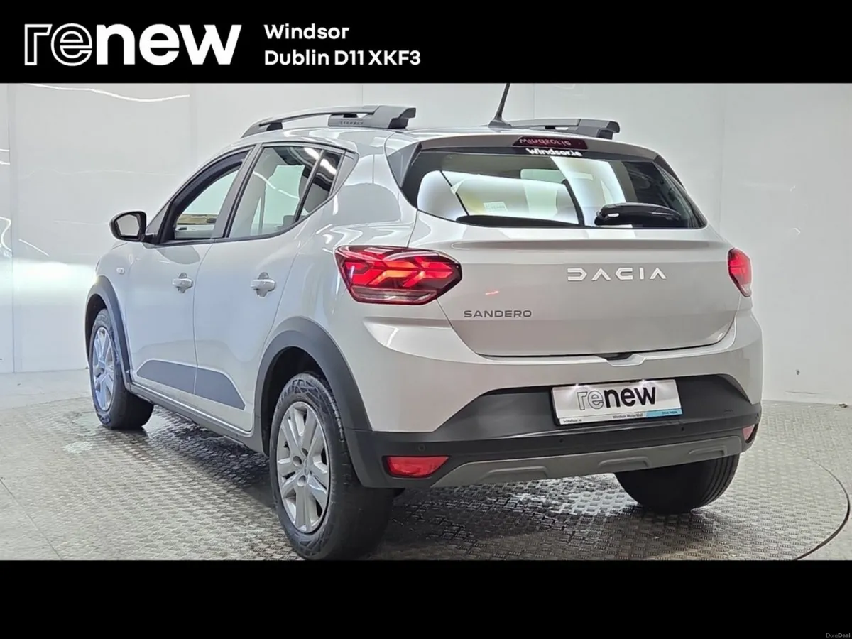 Dacia Sandero Stepway TCe 90 STEPWAY Comfort - Image 4
