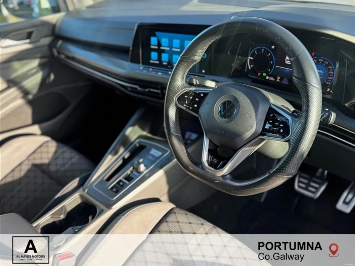 Volkswagen Golf AUTOMATIC R-LINE 2.0 TDI 150BHP - Image 2