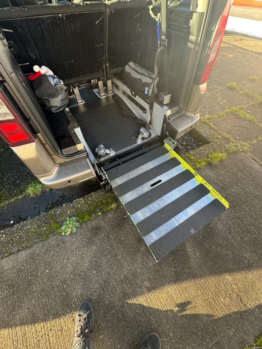 Peugeot Partner Tepee 2013 - Wheelchair Accessible - Image 2