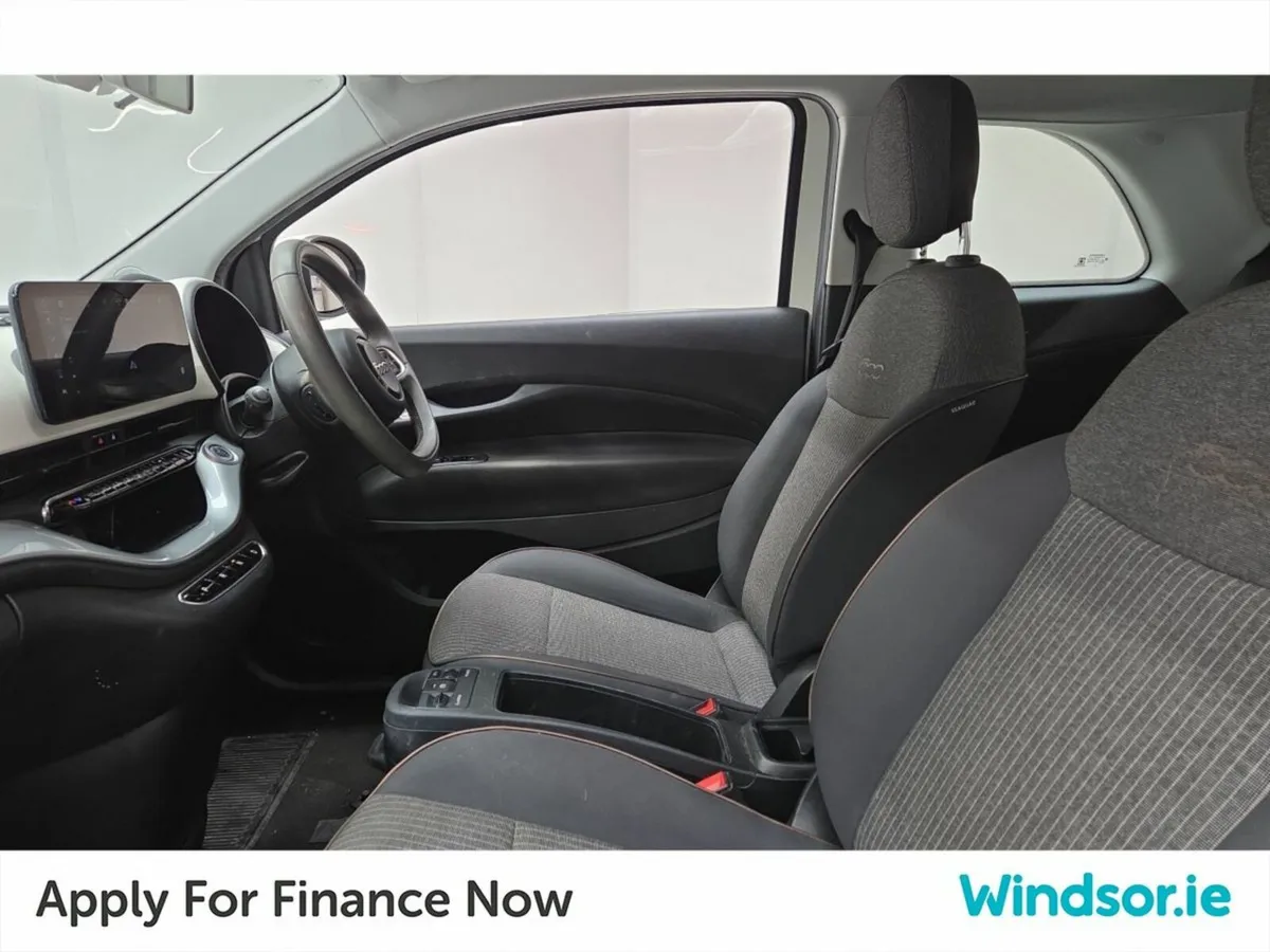 Fiat 500 500 BEV ICON 42KW 118HP - Image 4