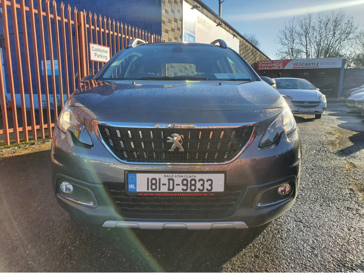 Peugeot 2008 ALLURE 1.2 110  **AUTO** NCT  1/28 - Image 2