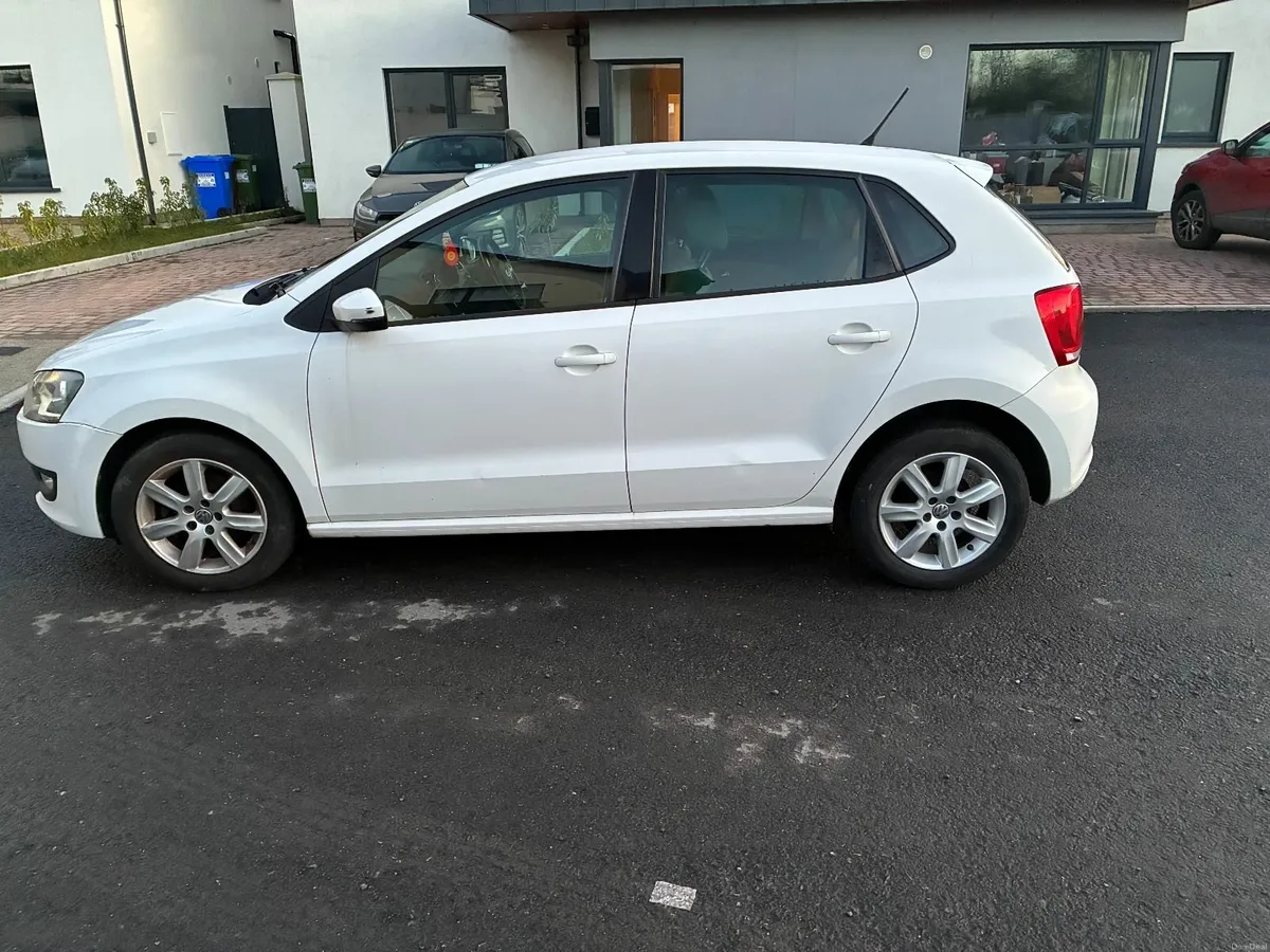 Volkswagen Polo 2012 - Image 1