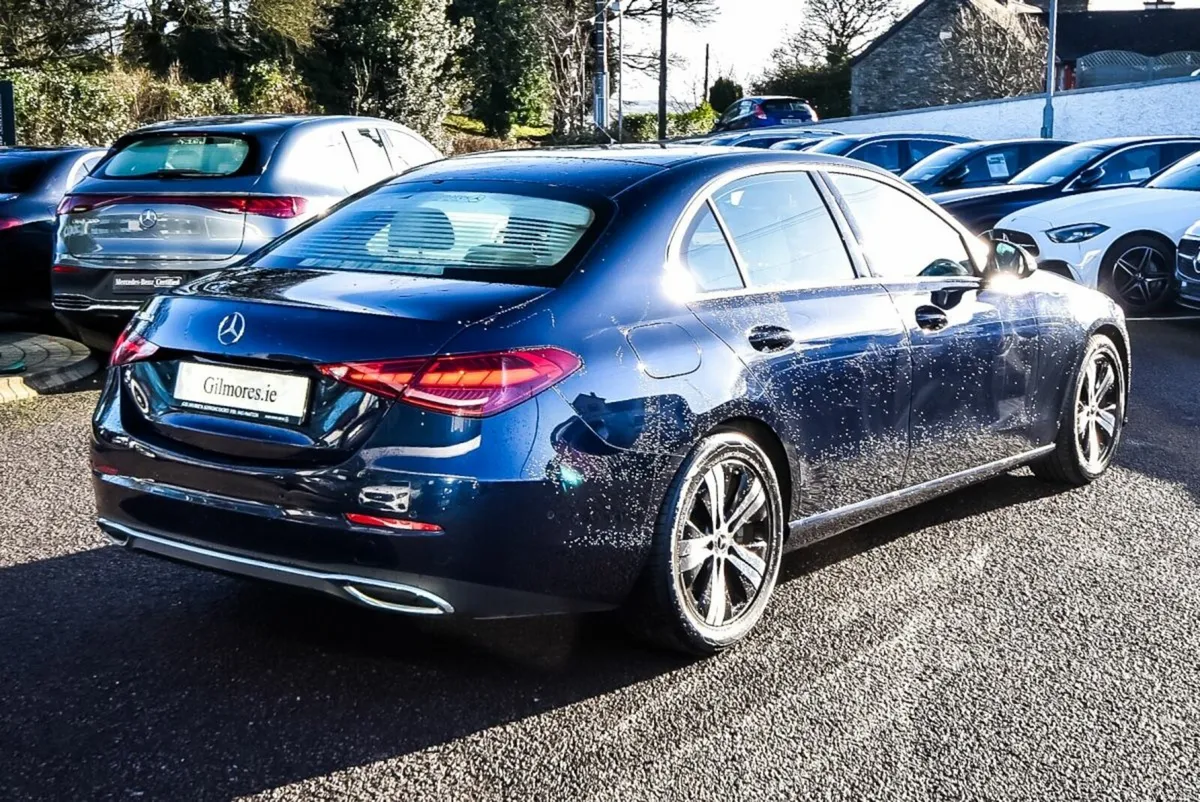 Mercedes-Benz C-Class C200d Avantgarde Auto - Image 3