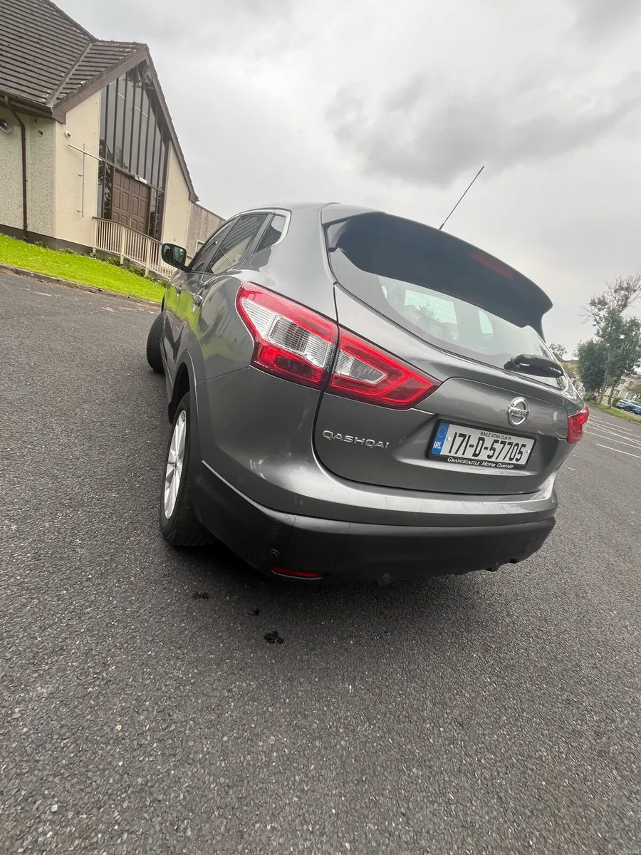 171 Qashqai low miles - Image 4