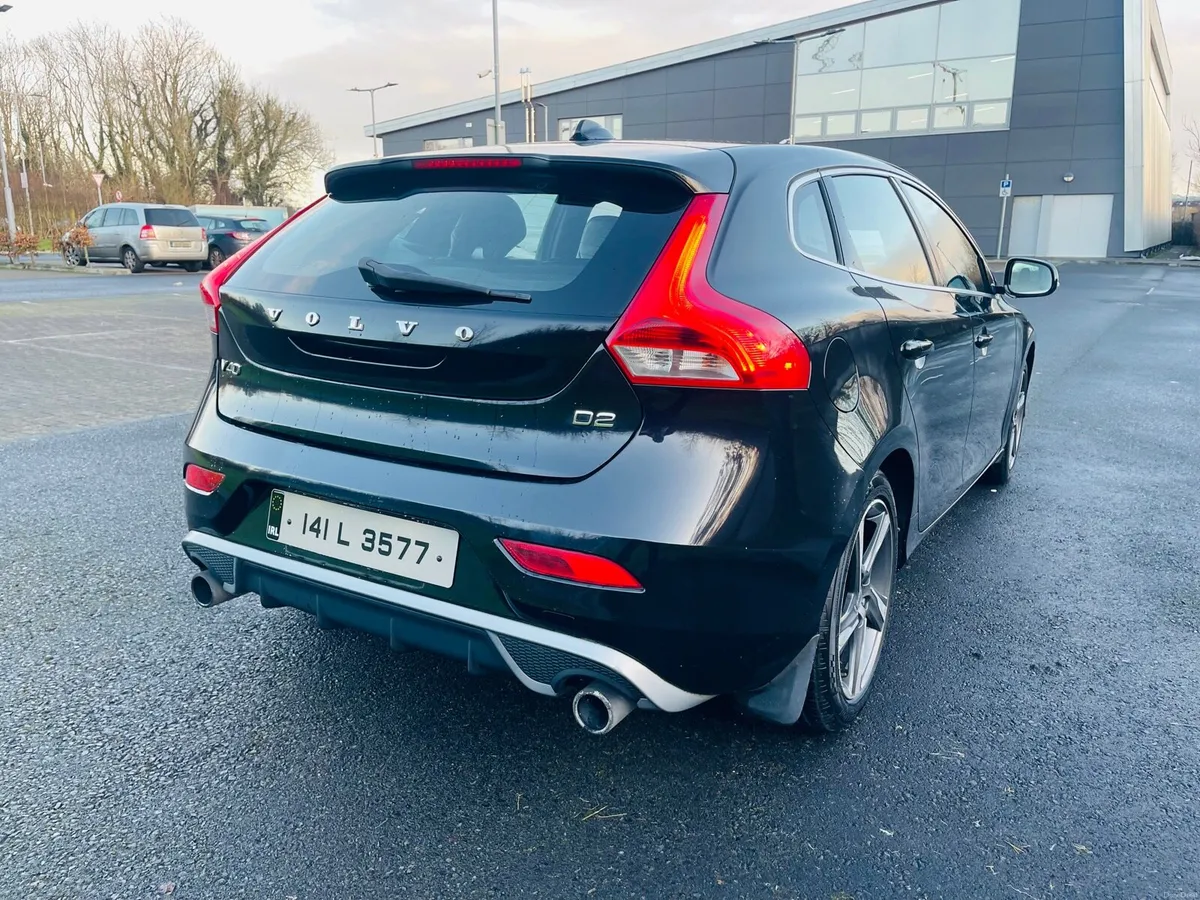 ⭐️14 Volvo V40 1.6 R-Design Nct’d & taxed Mint⭐️ - Image 4