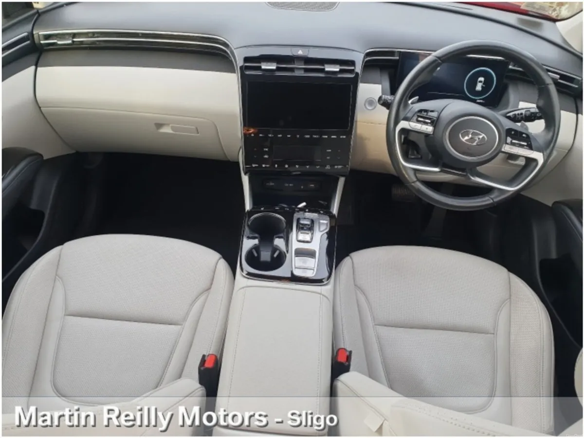 Hyundai Tucson Executive Plus HEV - Image 2