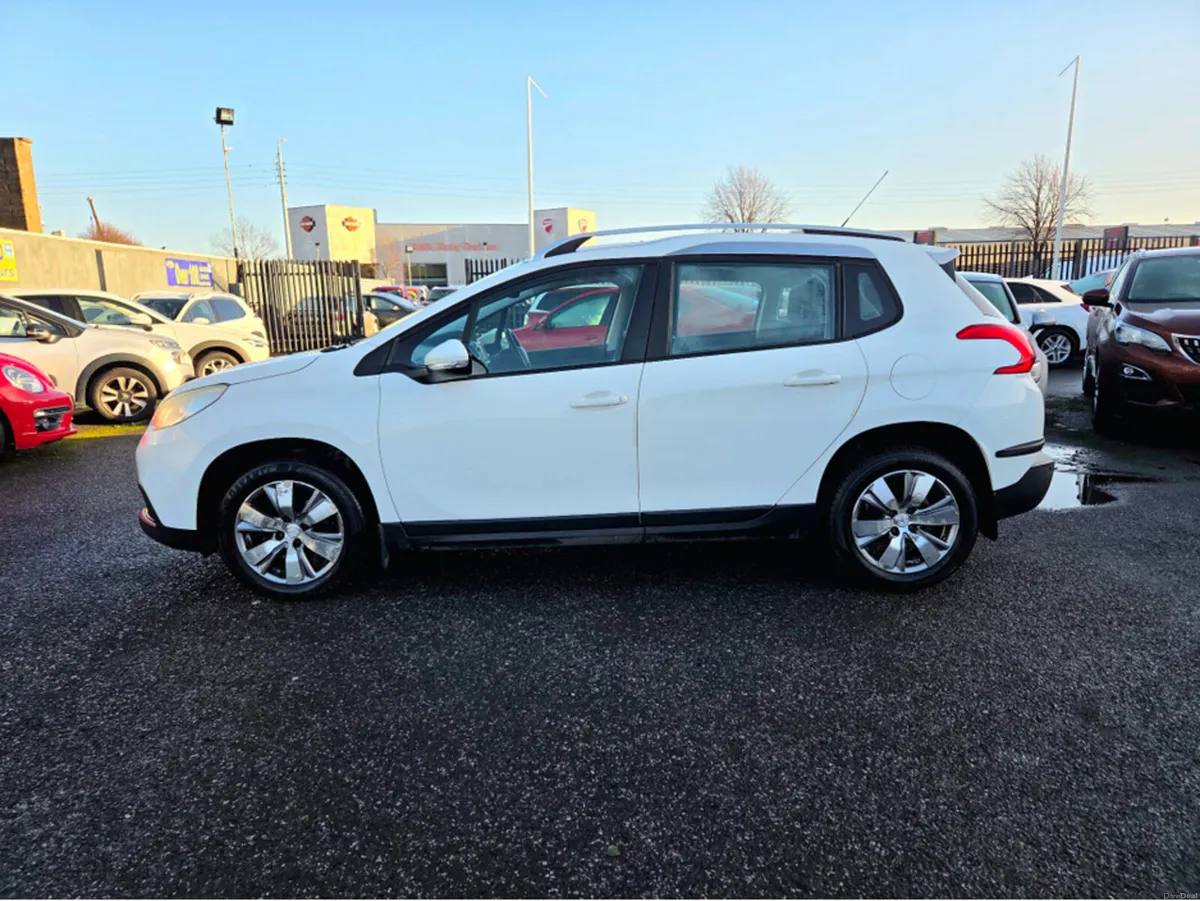 Peugeot 2008 ACTIVE 1.6 HDI - Image 4