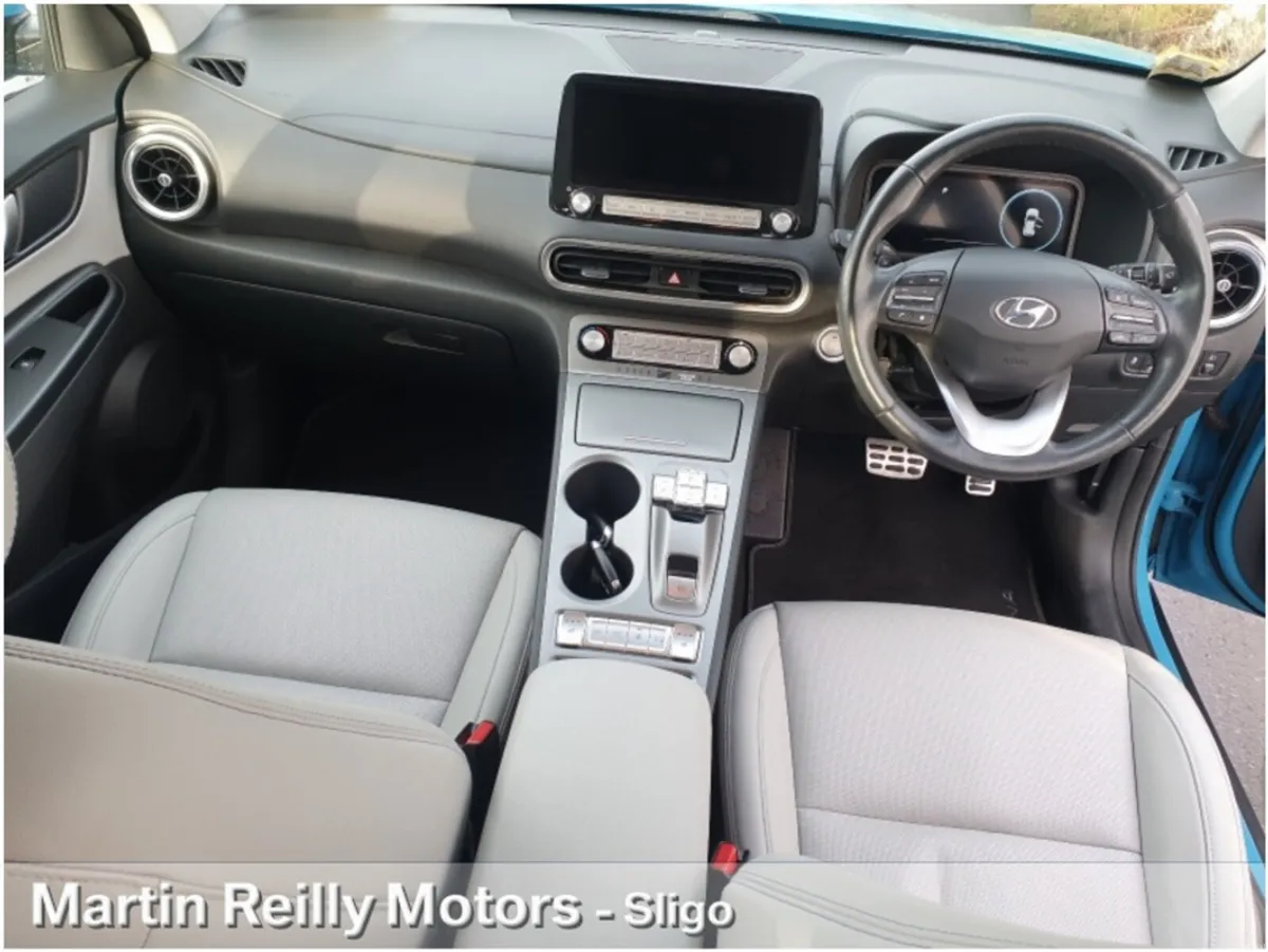Hyundai KONA Electric Premium 39kW - Image 2