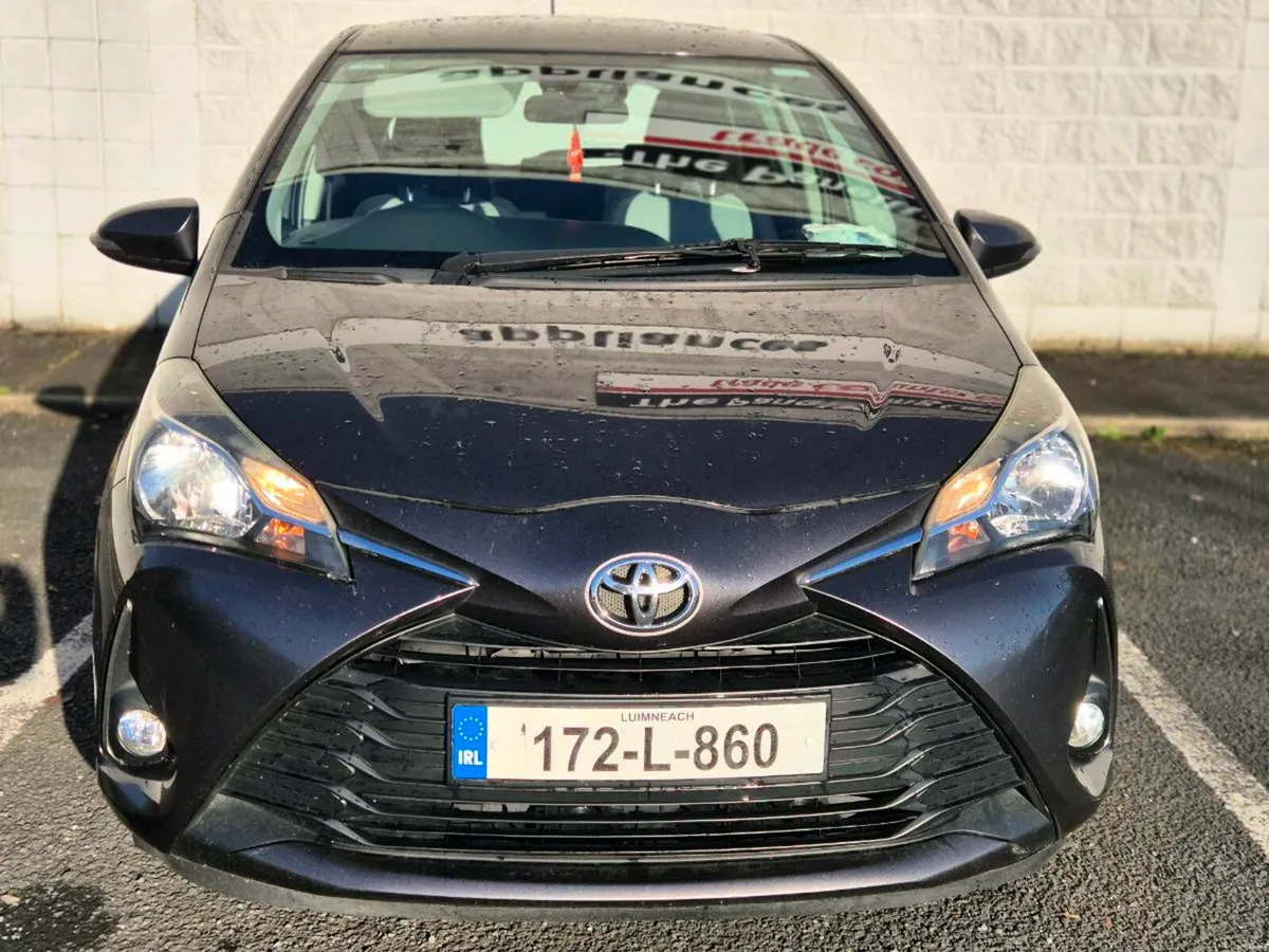 17 Toyota Yaris 1.0l petrol Luna..9900€..New NCT - Image 3