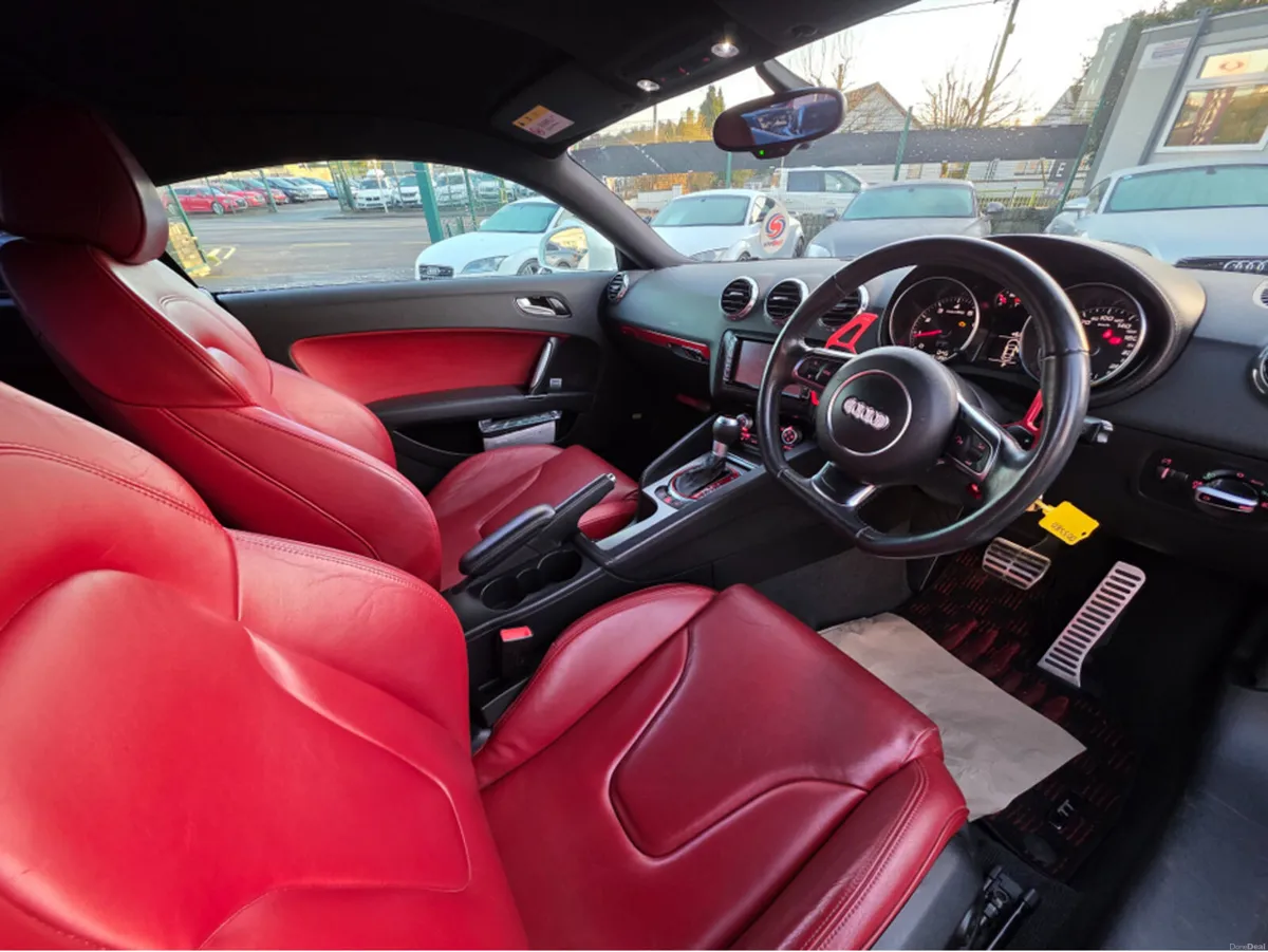 Audi TT 1.8 TFSI AUTO FULL RED LEATHER SEATS REV C - Image 4