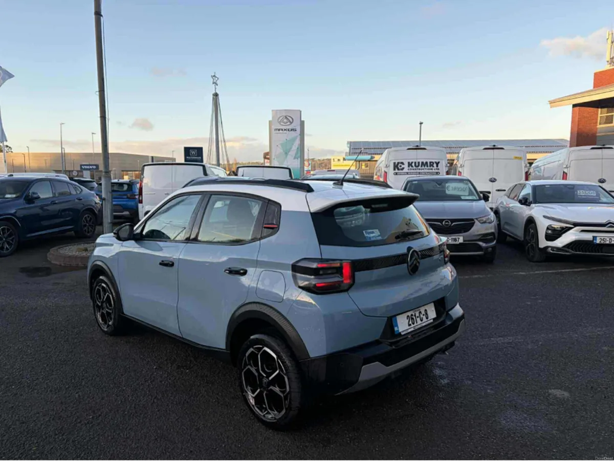 Citroen C3 PLUS PURETECH 100 MY22 4DR - Image 3