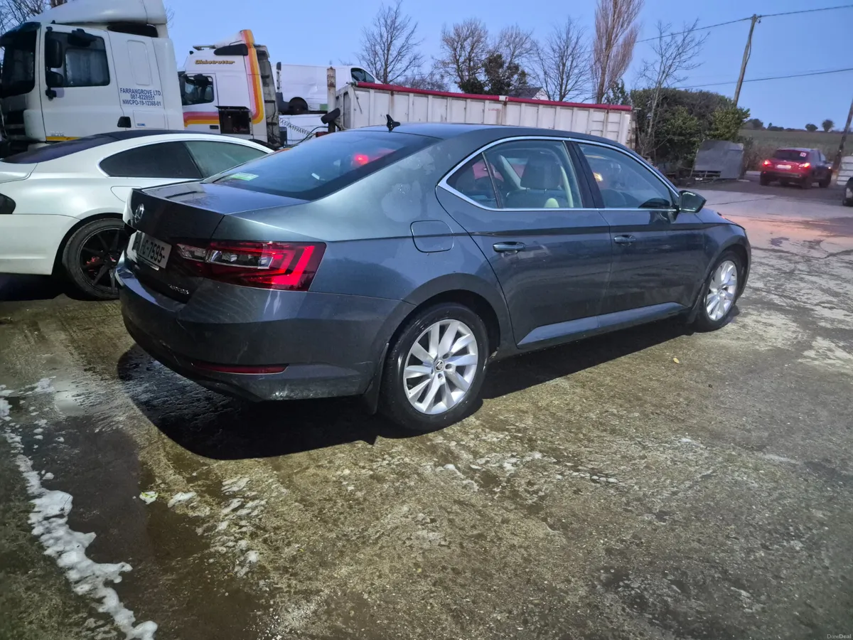 171 SKODA SUPERB 1.6TDI FSH NCT+TAX - Image 4