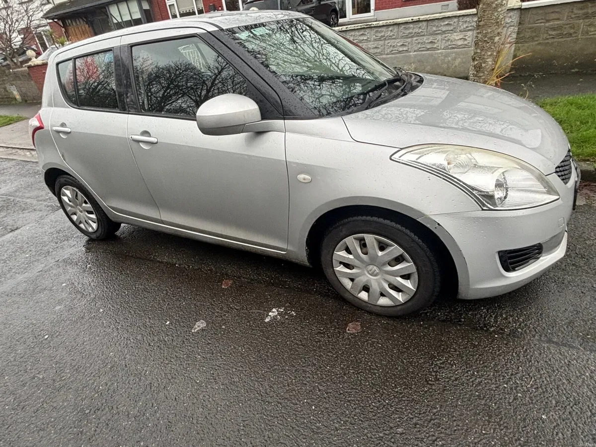 Suzuki Swift 2011 - Image 2