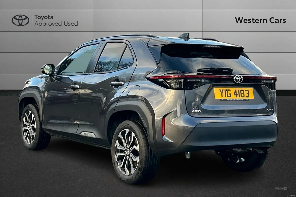 Toyota Yaris Cross 1.5 VVT-h Design E-CVT Euro 6 ( - Image 4