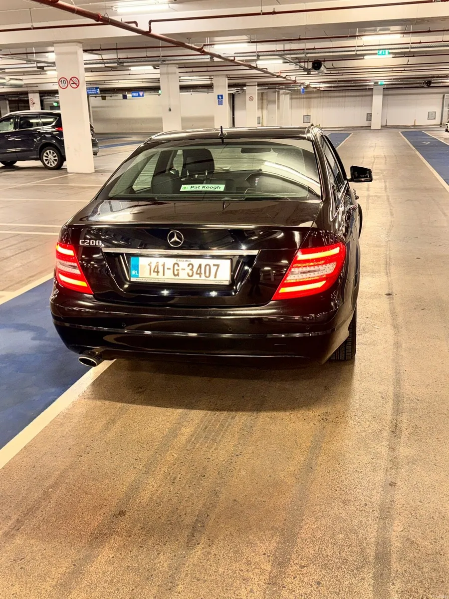 Mercedes c200 - Image 4