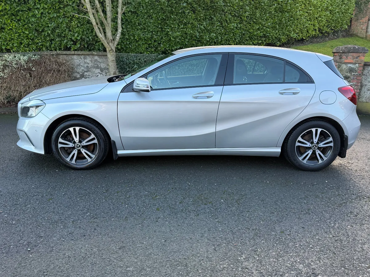 Mercedes-Benz A-Class A180 Style 1.6L 2017 - Image 2