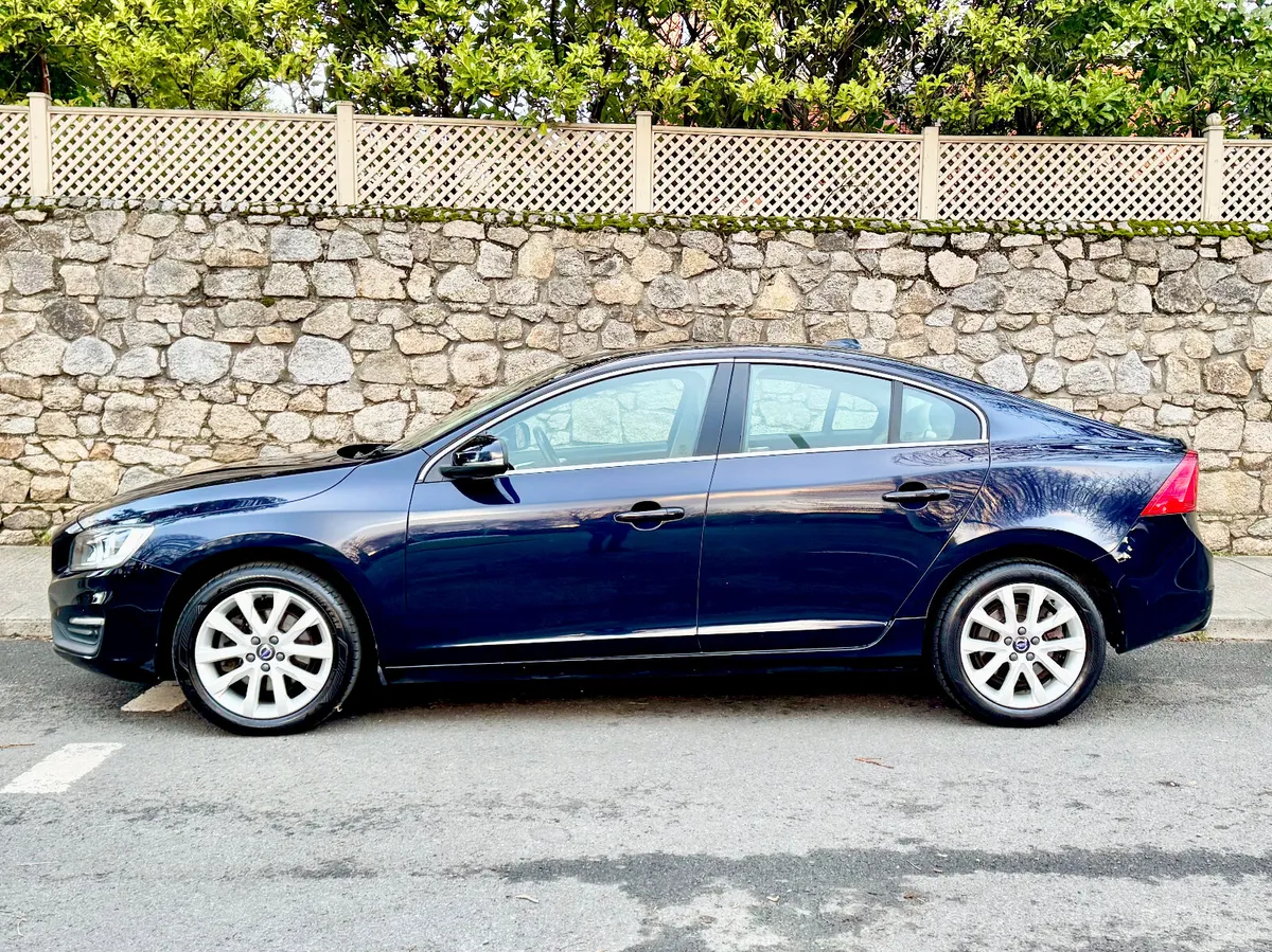 Volvo S60 2018!!! LEATHER!! NCT 28!!!! - Image 4